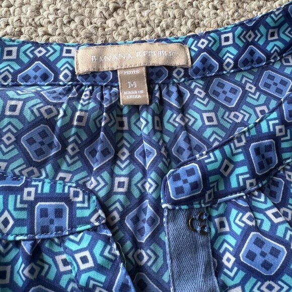 Banana Republic Blue Geometric Blouse | PM Petite | V-Neck | Work to Weekend - Picture 3 of 8